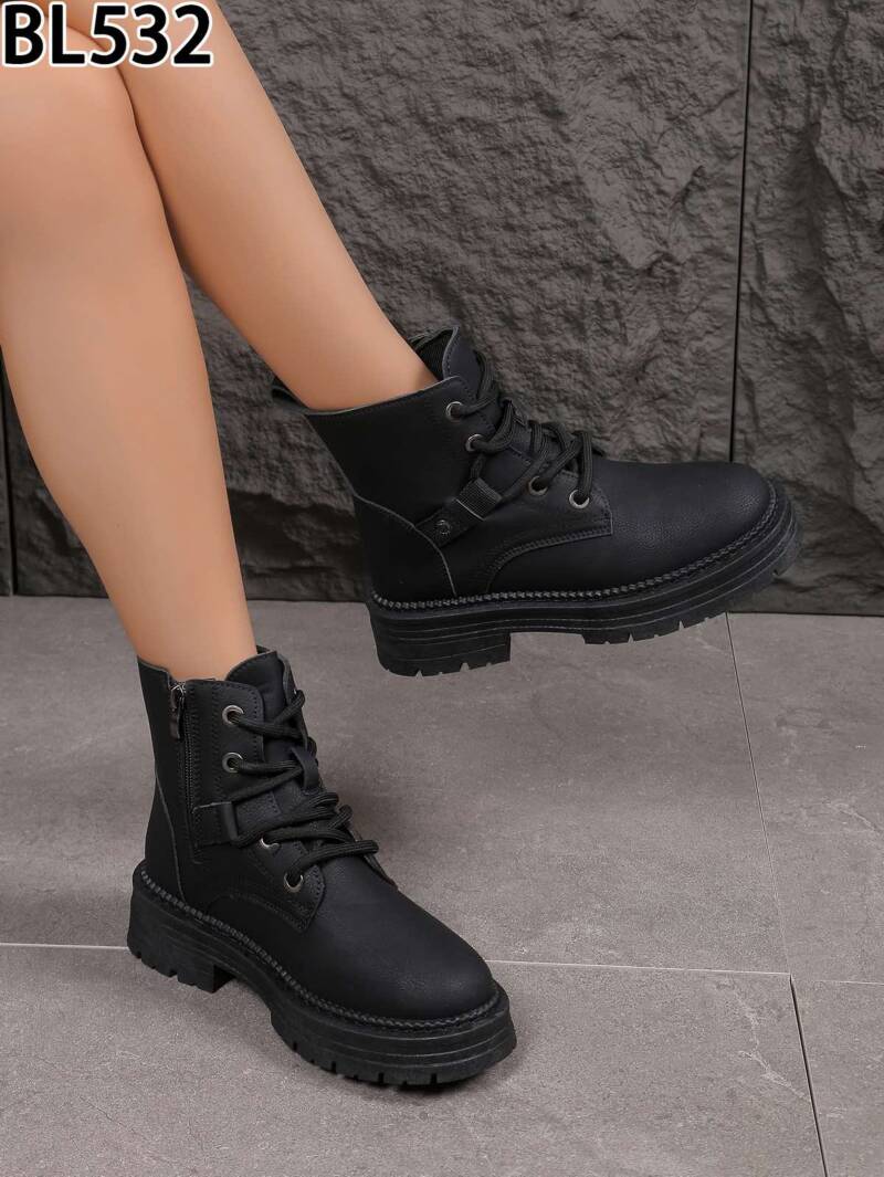 Botki damskie  Roz 36-41/ 12 par